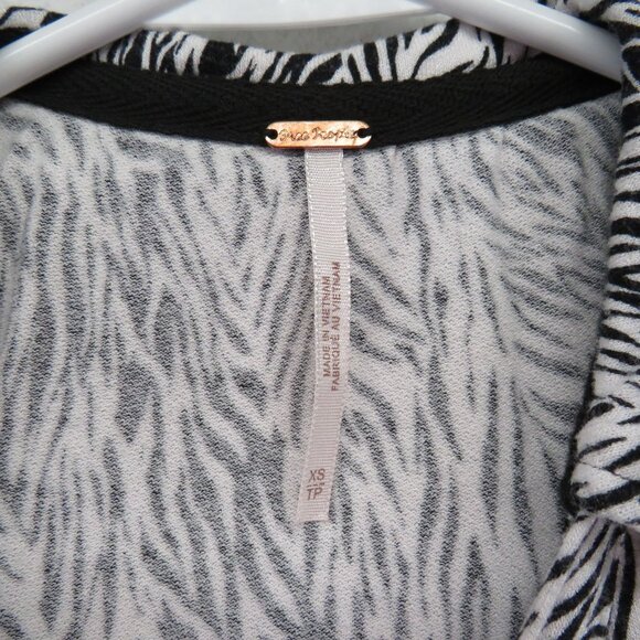 Free People Shirt Size XS Black White Zebra Print Ruched Collared Halter Top - Picture 4 of 9